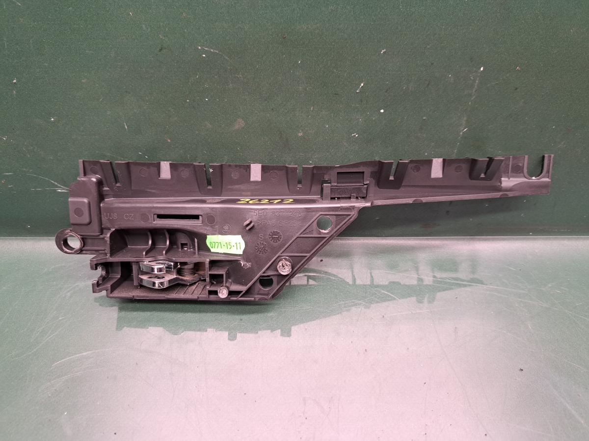 Klika dveří vnitřní PP 5E0837248 ŠKODA OCTAVIA iAutodily 2
