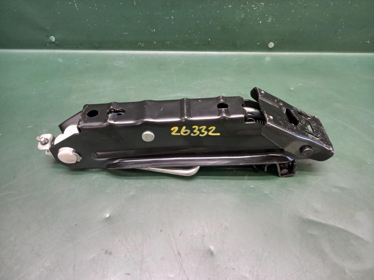 Hever 1K0011031K ŠKODA OCTAVIA 2009-2013