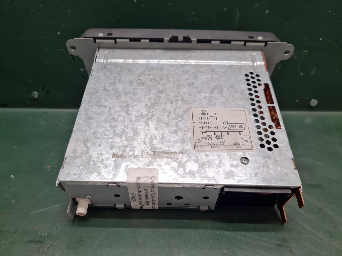 Autorádio 5J0035161A ŠKODA FABIA iAutodily 2