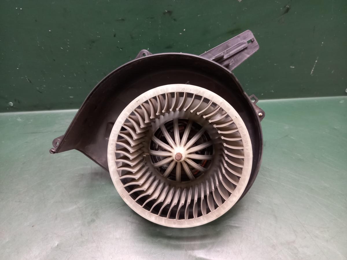 Ventilátor topení 6q1820015c ŠKODA FABIA  2000-2004