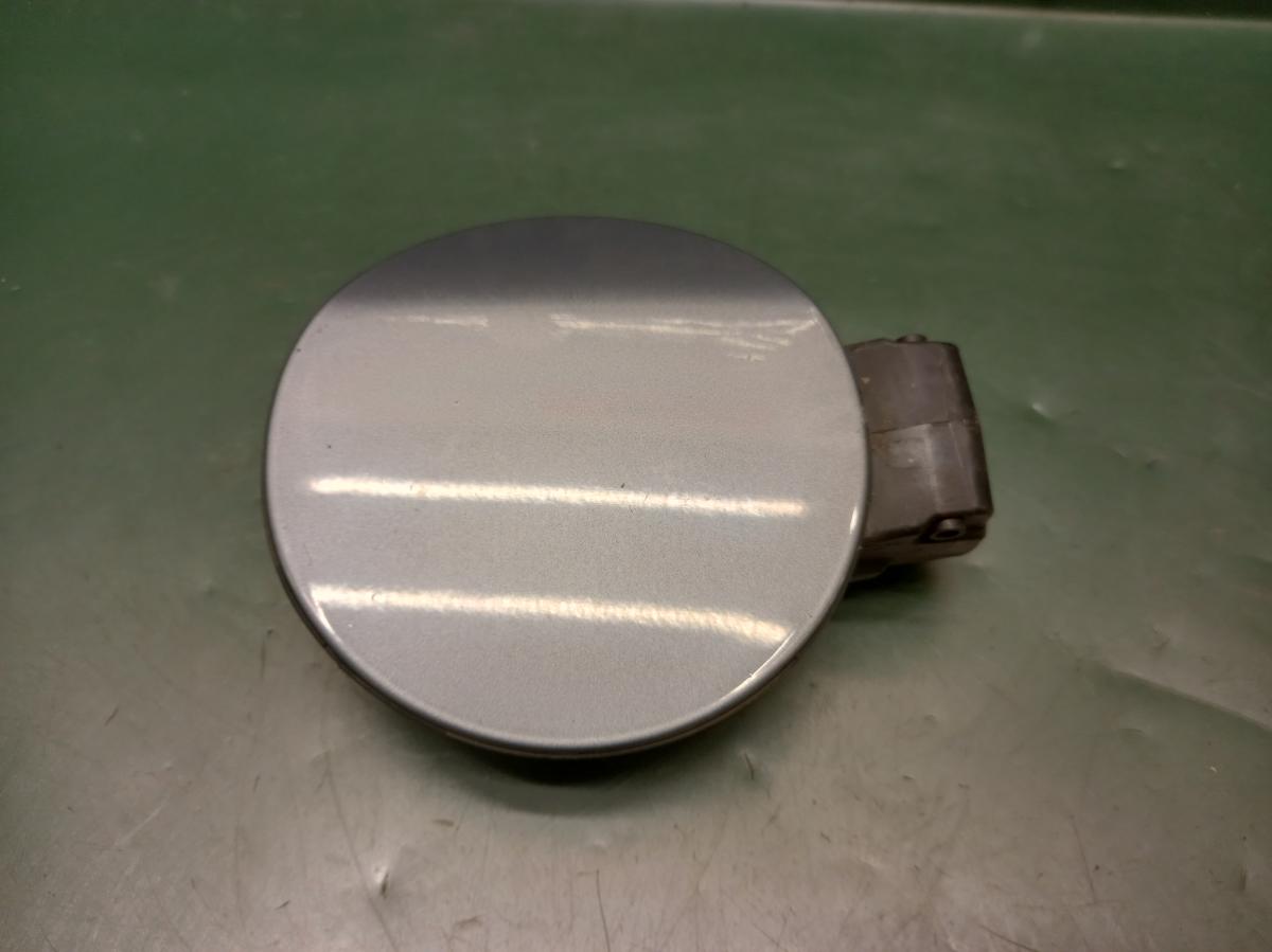 Dvířka palivové nádrže 1K6809857 VOLKSWAGEN GOLF 2003-2009