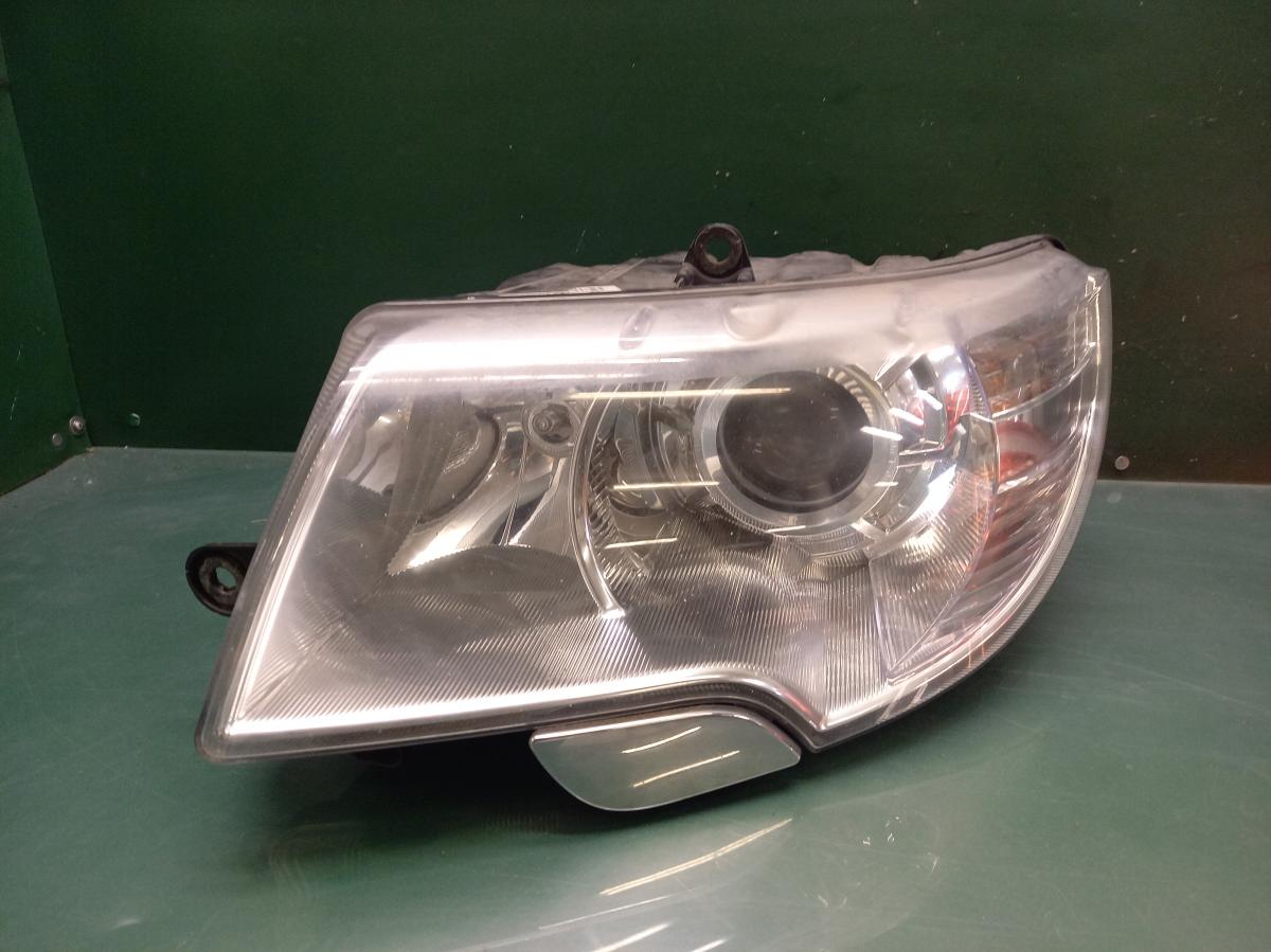 Světlo LP Halogen 1EL247047-25 ŠKODA SUPERB 2008-2013