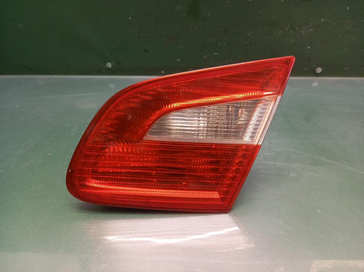 Světlo vnitřní PZ 3T5945094 ŠKODA SUPERB 2008-2013