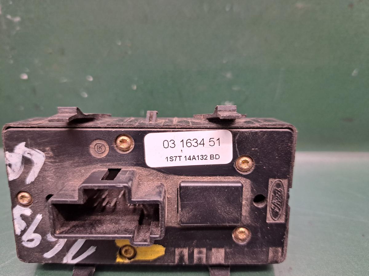 Spínače ovládání oken LP 03163451 Ford Mondeo iAutodily 3