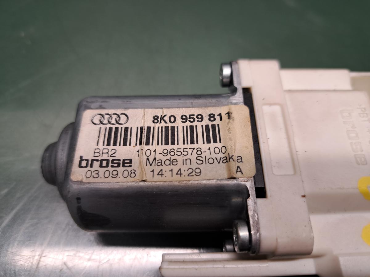 Motorek stahovačky LZ 8K0959811 ŠKODA SUPERB iAutodily 3