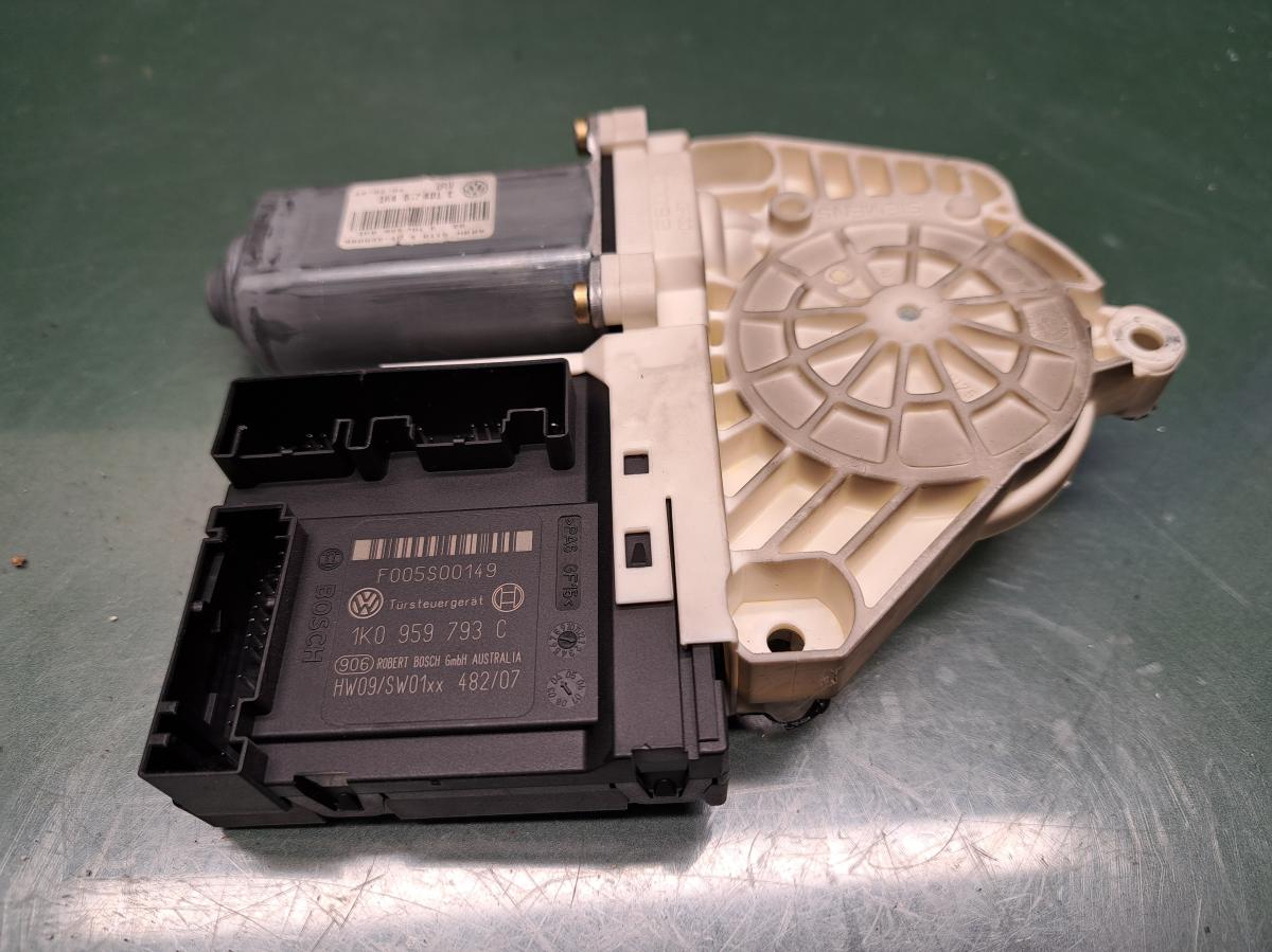 Motorek stahovačky LP 1K0959793C Volkswagen GOLF iAutodily 2