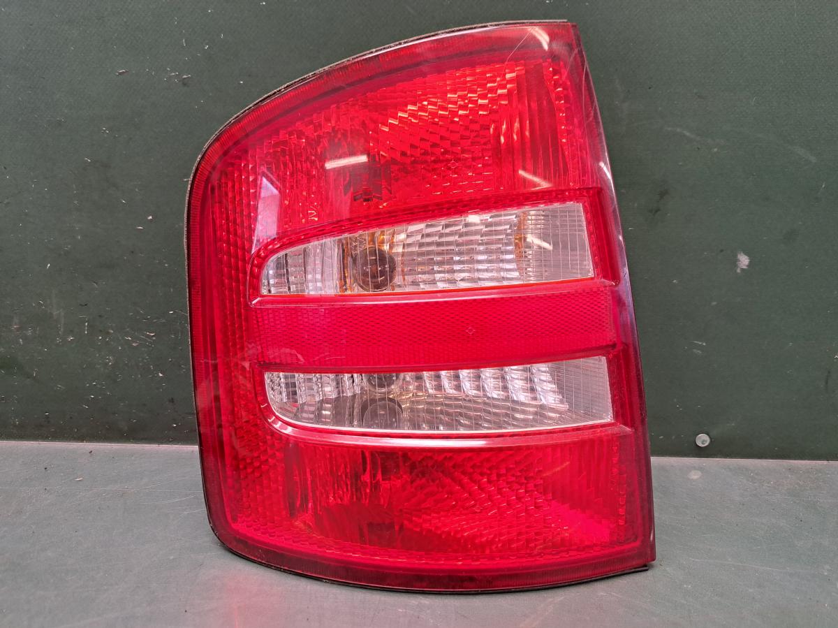 Světlo LZ ZSB6Y9945095 ŠKODA FABIA  2000-2004