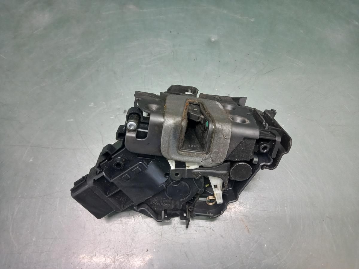 Zámek centrálu dveří LP 6M2A-R21813-EB FORD S-MAX 2006-2010