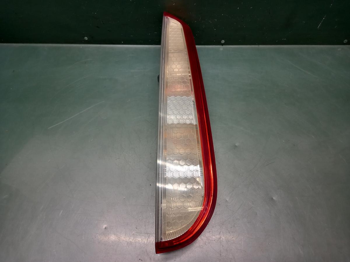 Světlo PZ 8M51-13404-C FORD FOCUS 2007-2010