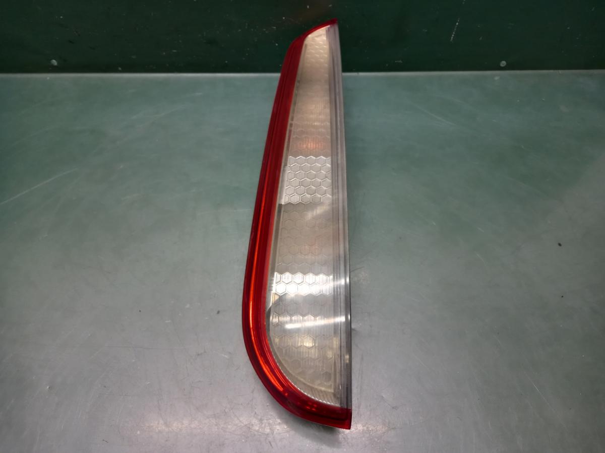 Světlo LZ 8M51-13405-C FORD FOCUS 2007-2010