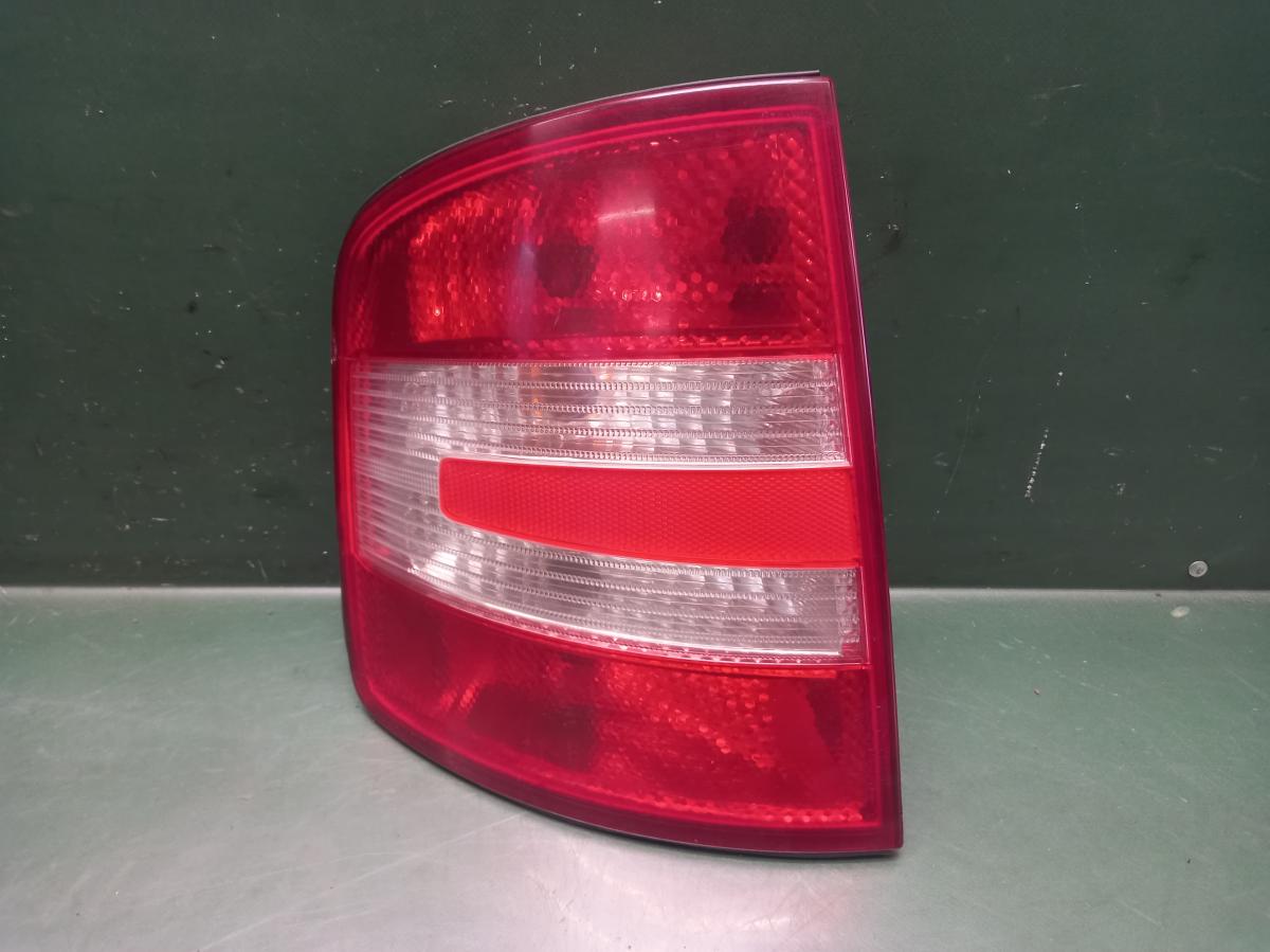 Světlo LZ 6Y9945095E ŠKODA FABIA 2000-2004